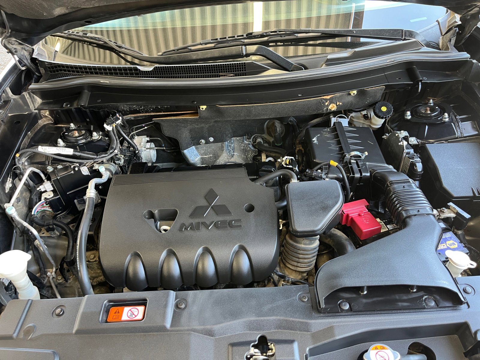Used 2015 Mitsubishi Outlander ES FWD image 21
