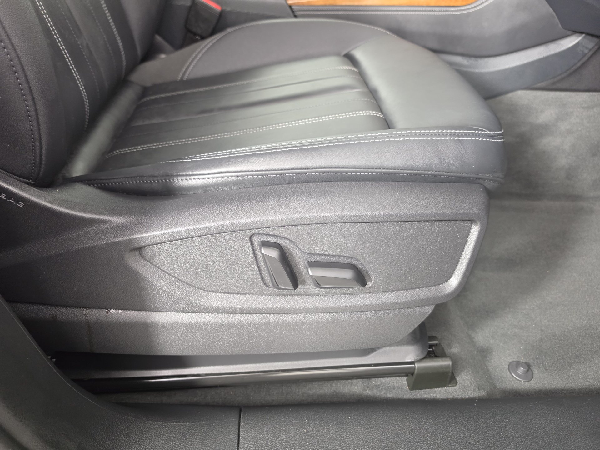 Certified 2023 Audi Q5 2.0T Premium Plus AWD/4WD image 35