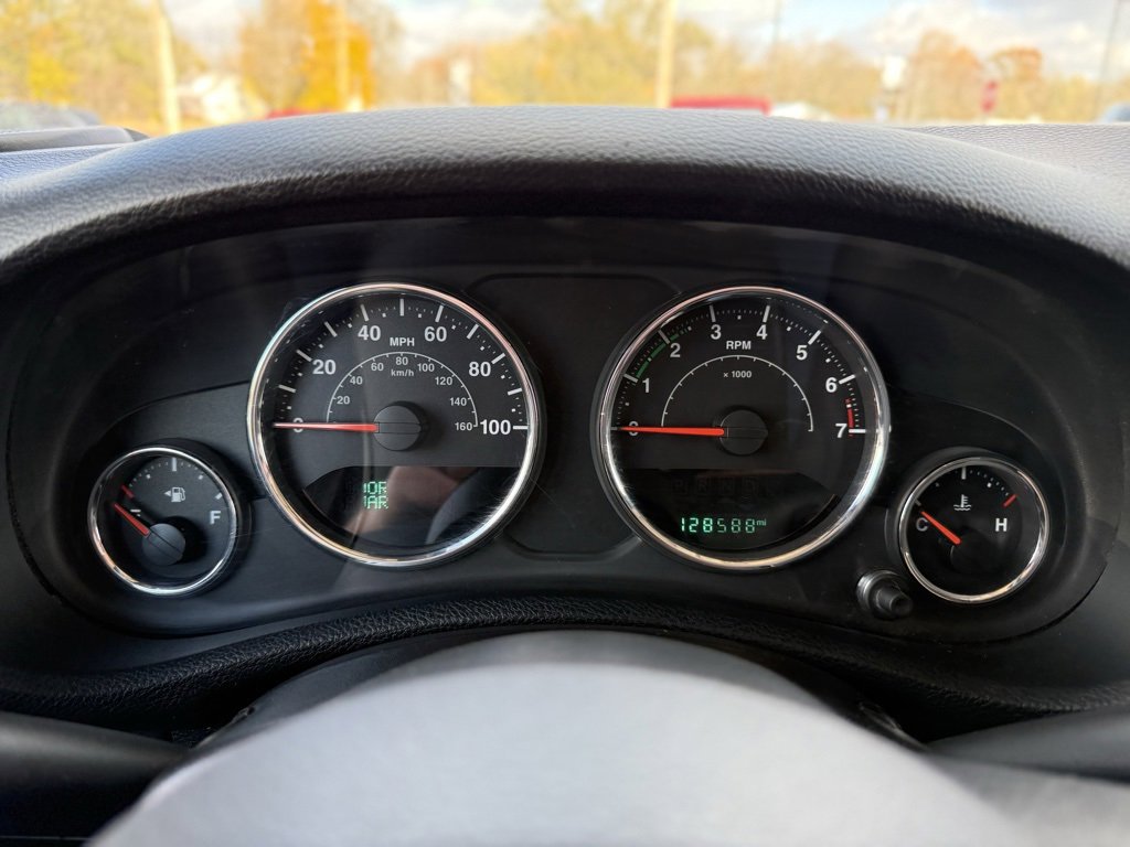 Used 2015 Jeep Wrangler Unlimited Sport w/ Quick Order Package 24S image 29