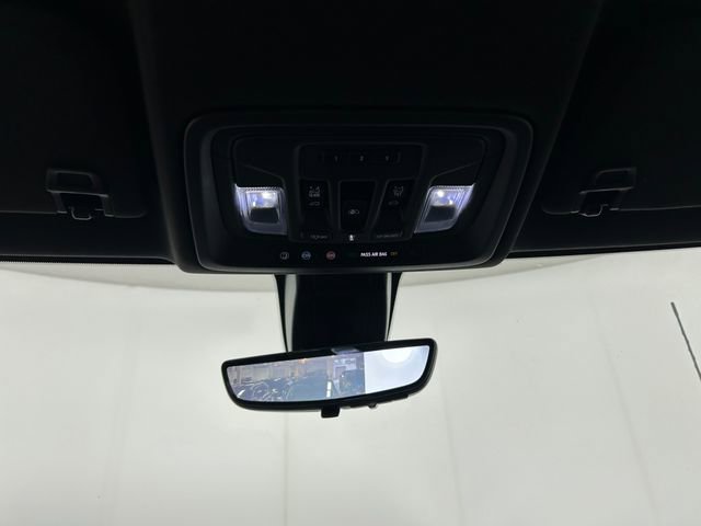 Used 2023 Chevrolet Silverado 2500 High Country w/ Z71 Off-Road Package image 25