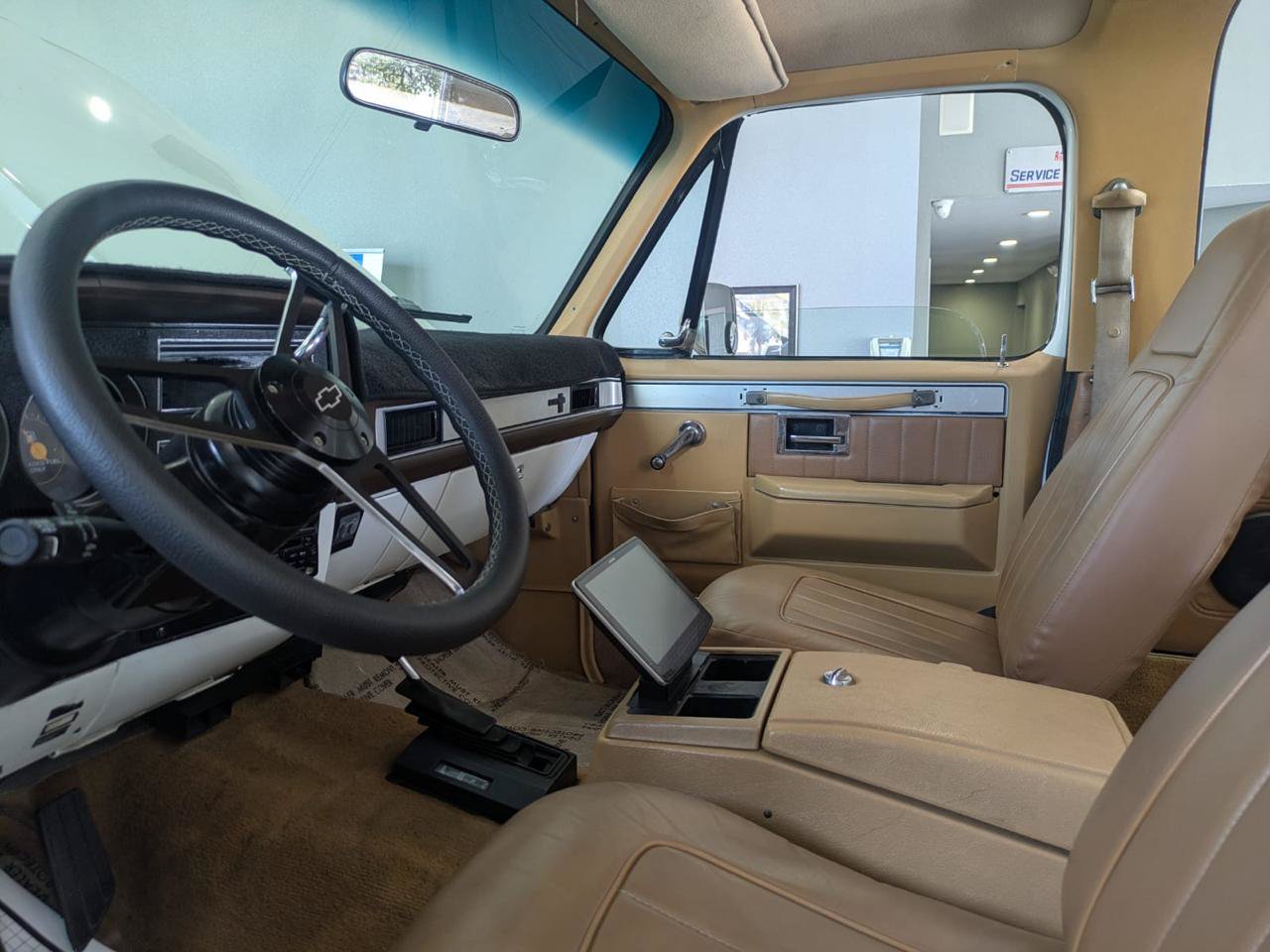 Used 1987 Chevrolet Blazer 4WD image 9