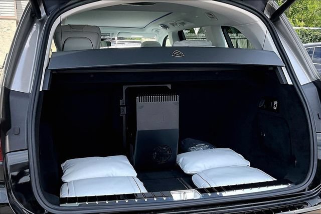 New 2026 Mercedes-Benz Maybach GLS 600 4MATIC image 24