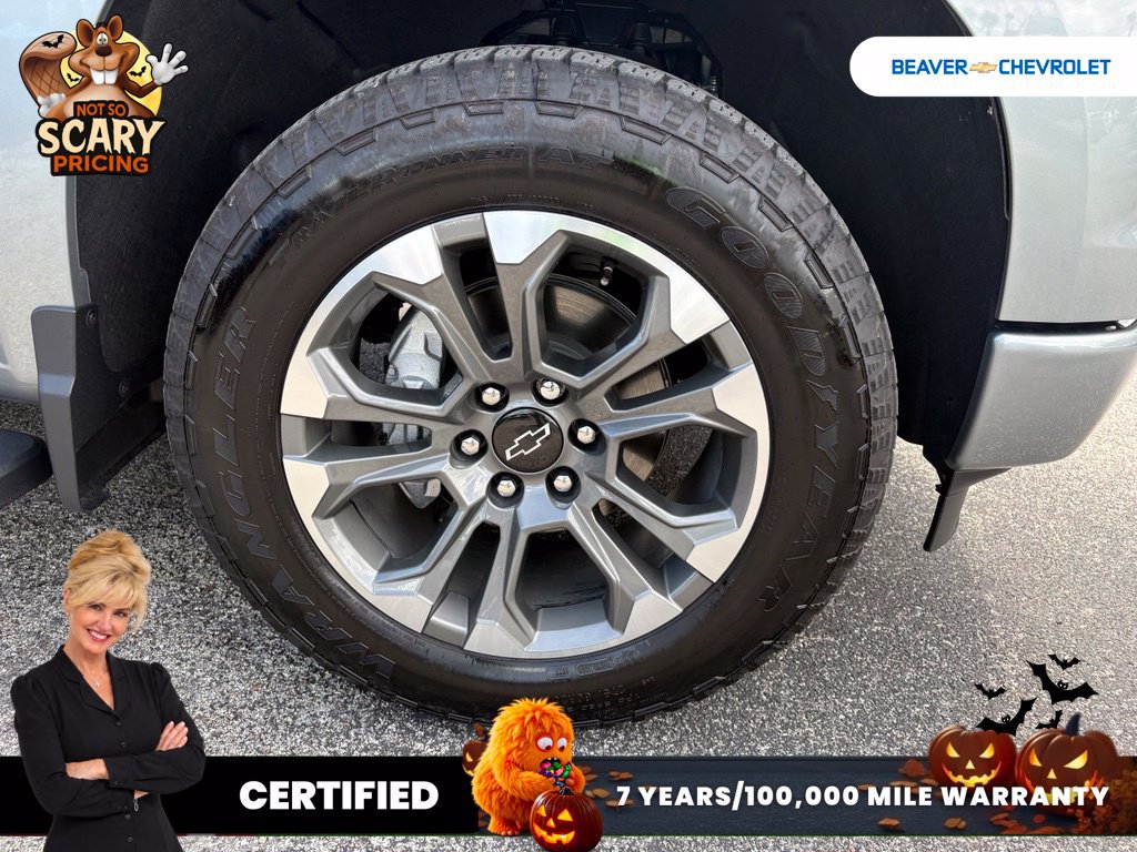 Used 2025 Chevrolet Silverado 1500 High Country w/ Technology Package AWD/4WD image 10