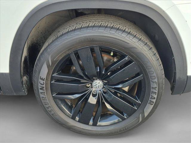 Used 2018 Volkswagen Atlas SEL Premium AWD/4WD image 22