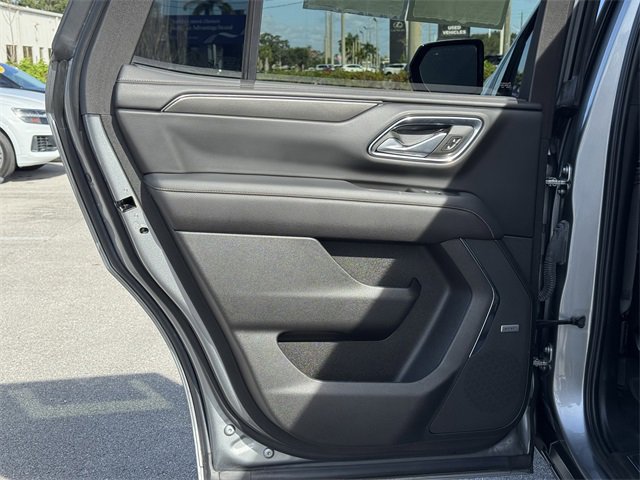 Used 2023 GMC Yukon AT4 image 36