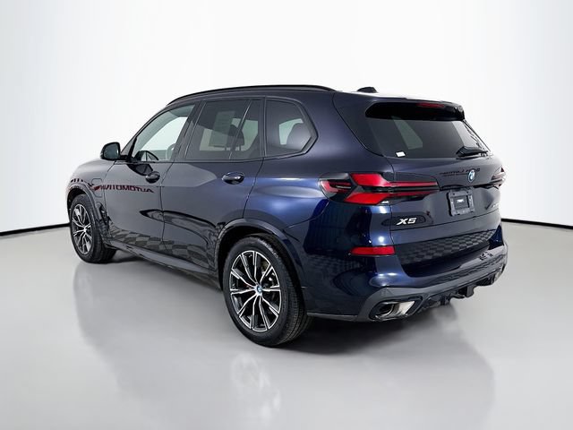 Used 2024 BMW X5 xDrive50e w/ M Sport Package AWD/4WD image 5