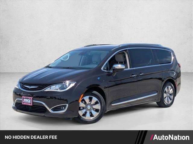 Used 2018 Chrysler Pacifica Limited w/ Advanced Safetytec Group
