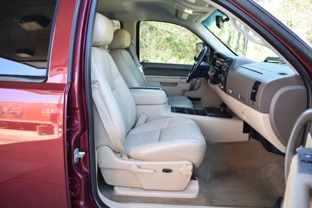 Used 2014 Chevrolet Silverado 2500 LT w/ Texas Edition AWD/4WD image 19