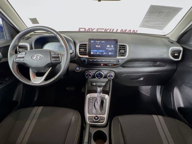 Used 2025 Hyundai Venue SEL FWD image 23