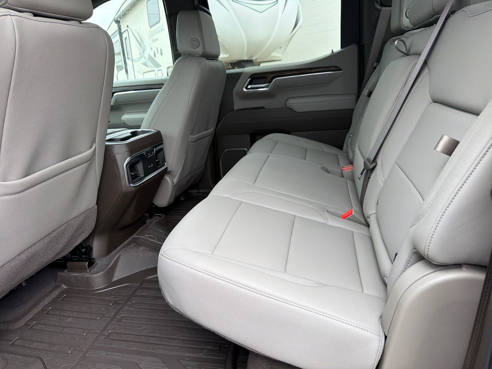 New 2026 GMC Sierra 1500 SLT AWD/4WD image 12