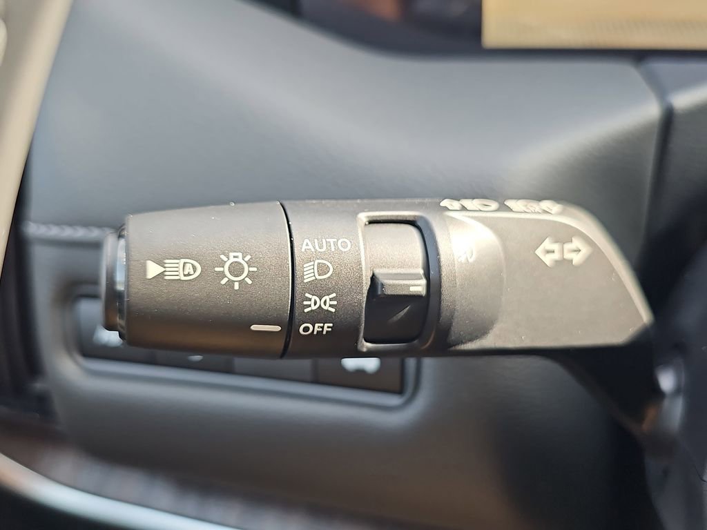 New 2026 Nissan Armada Platinum Reserve image 30