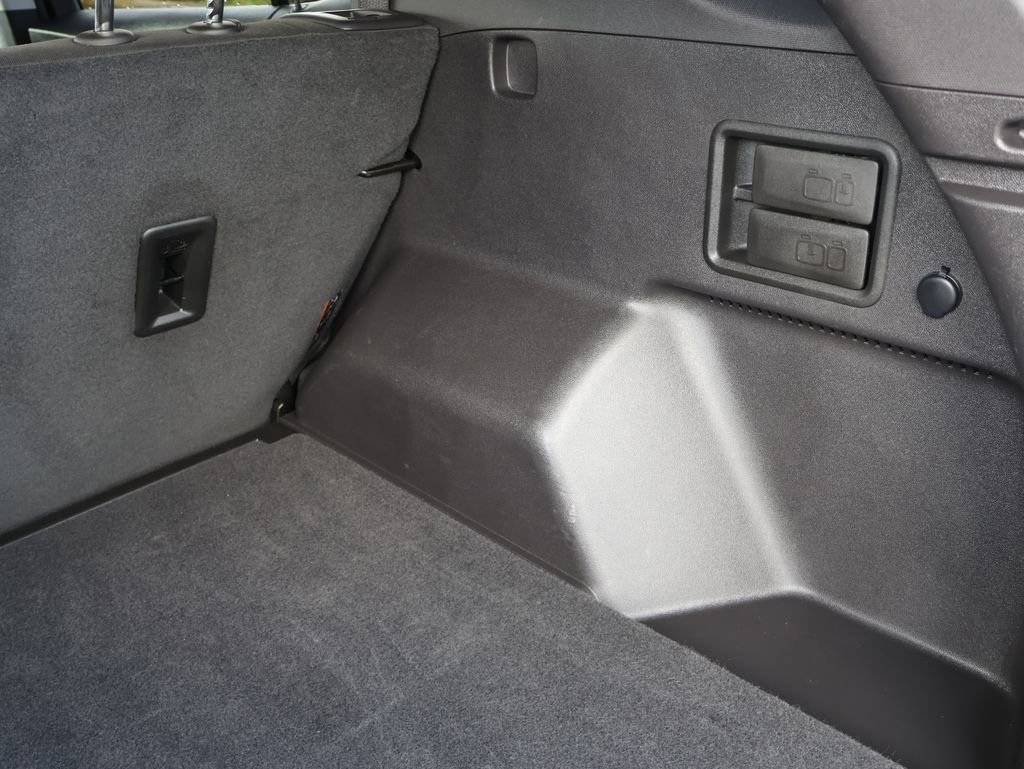 Used 2024 Chevrolet Equinox LT AWD/4WD image 33