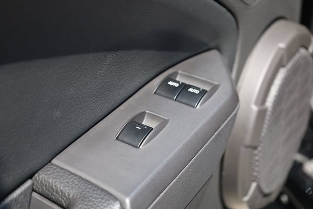 Used 2008 Ford Mustang Shelby GT500 RWD image 14