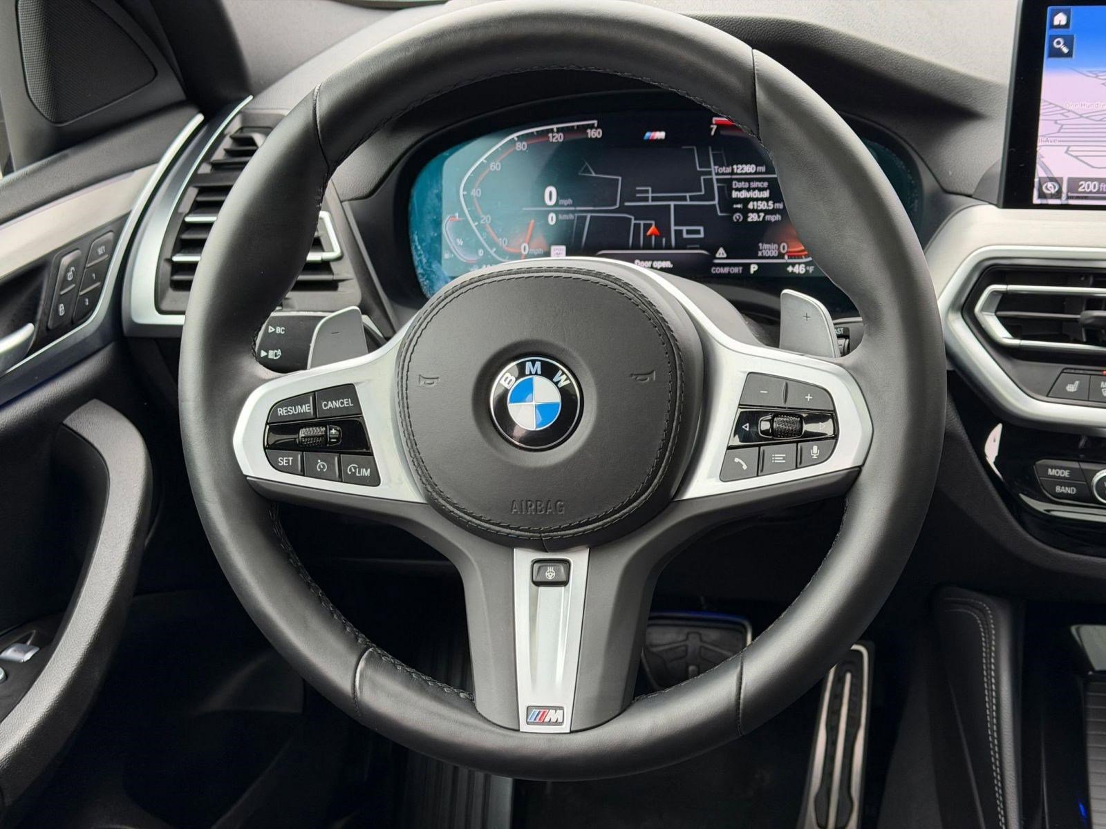 Certified 2025 BMW X4 xDrive30i image 16