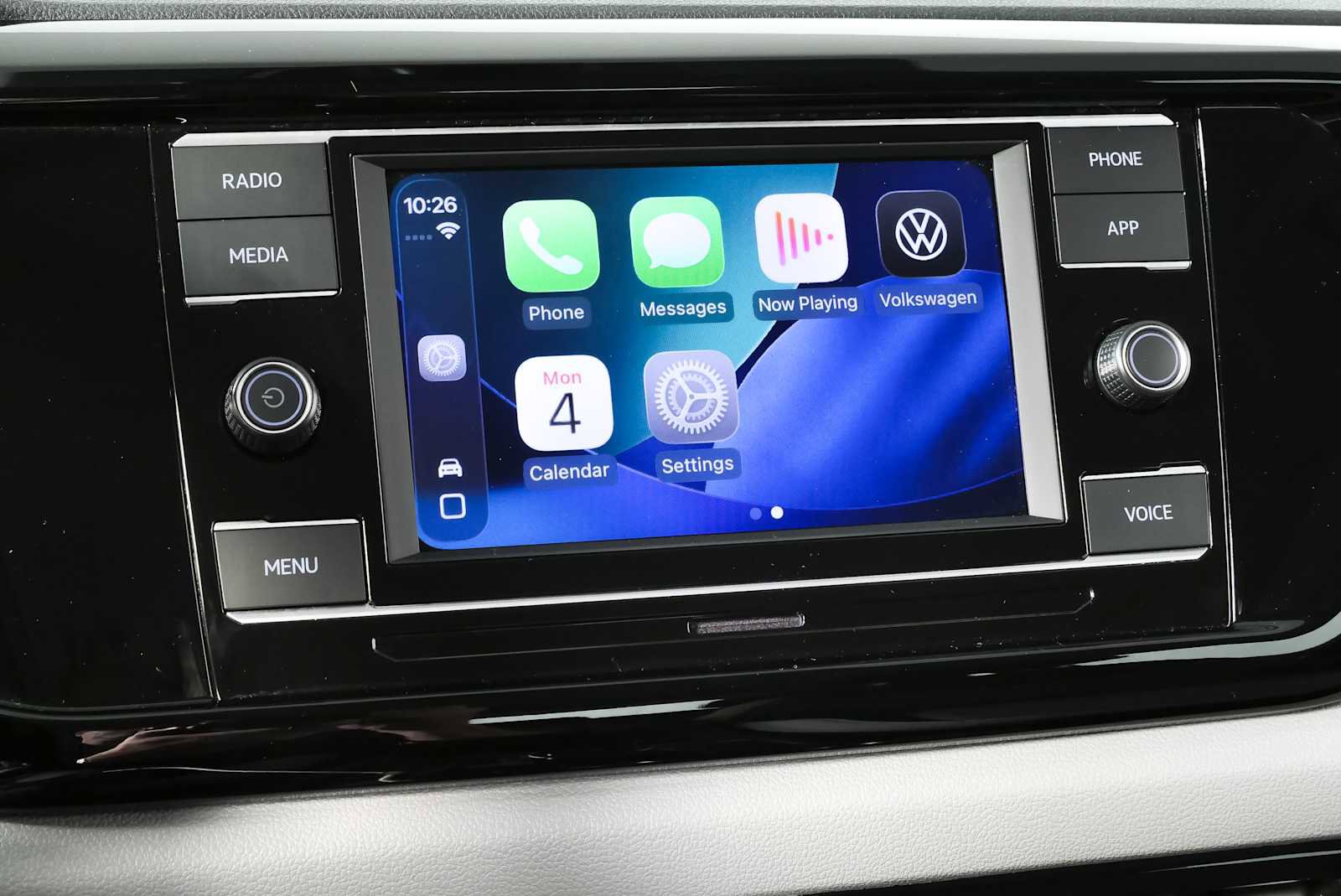 Certified 2024 Volkswagen Taos S FWD image 17