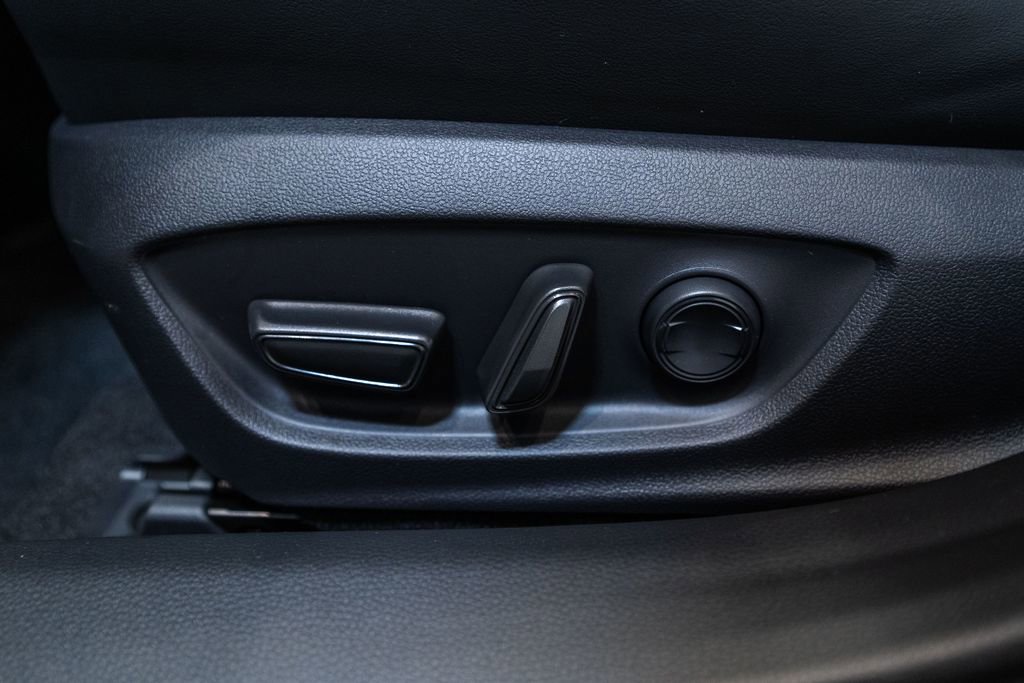 New 2026 Toyota Prius Plug-In Hybrid image 16