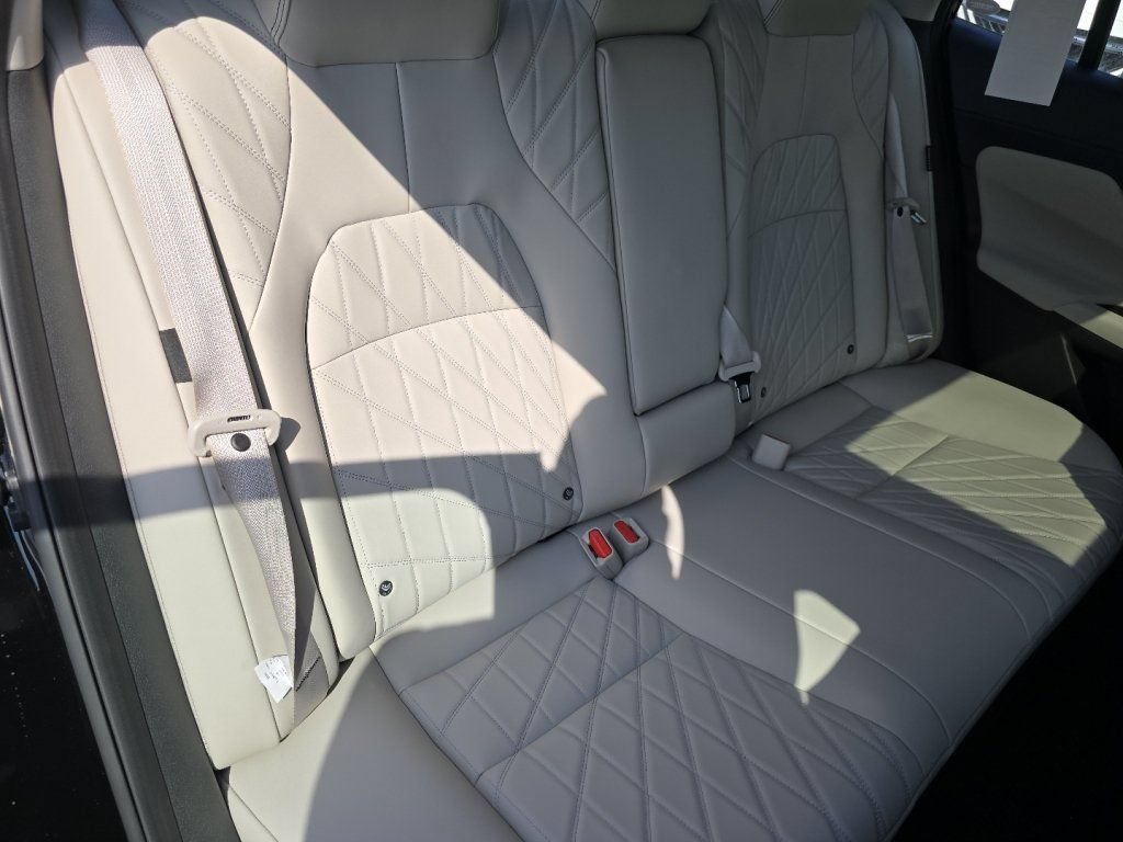 New 2026 Nissan Sentra SL w/ Floor Mat Package FWD image 18