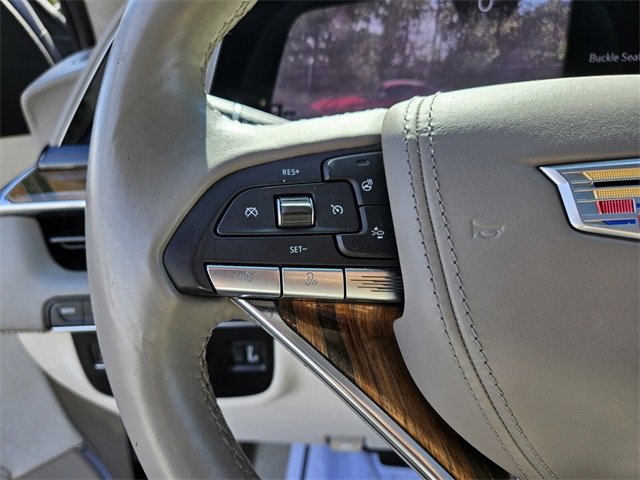 Used 2021 Cadillac Escalade Premium Luxury Platinum image 30