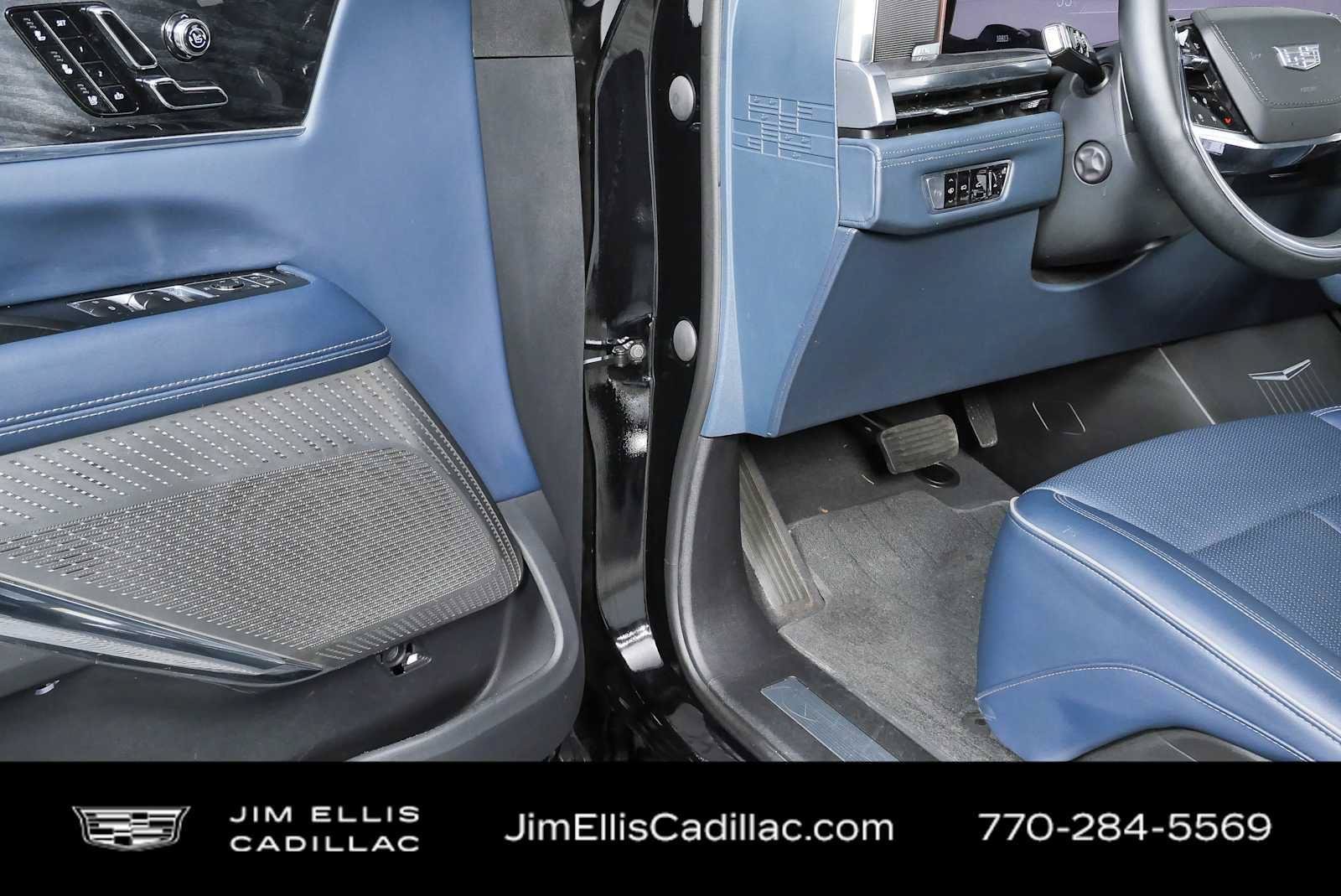 Certified 2026 Cadillac Escalade IQ Sport 2 AWD/4WD image 7