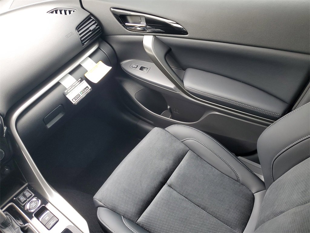 New 2025 Mitsubishi Eclipse Cross Black Edition image 11