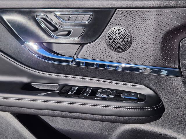 New 2026 Lincoln Corsair Reserve w/ Jet Appearance Package image 9