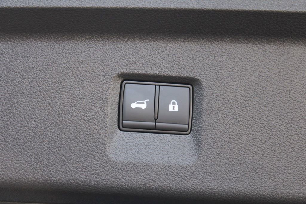 Certified 2025 INFINITI QX60 Luxe image 34