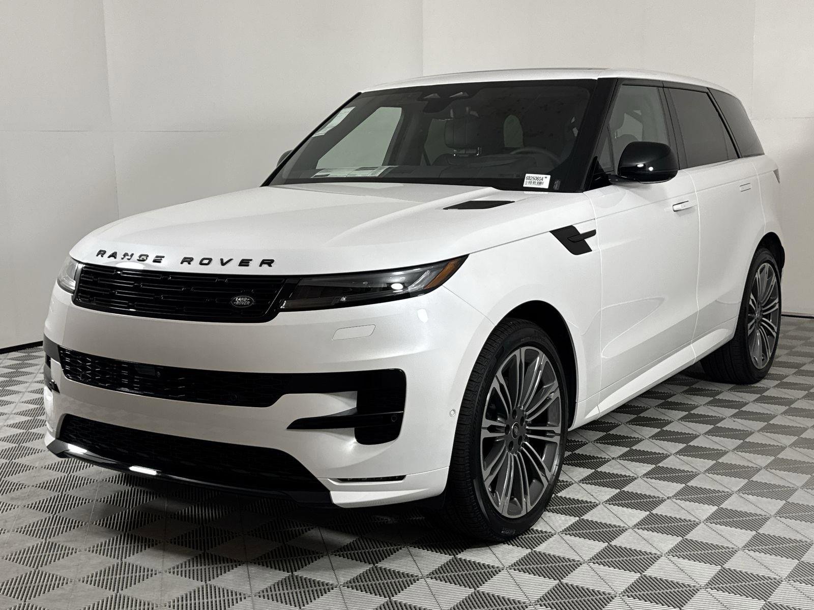New 2025 Land Rover Range Rover Sport Dynamic SE