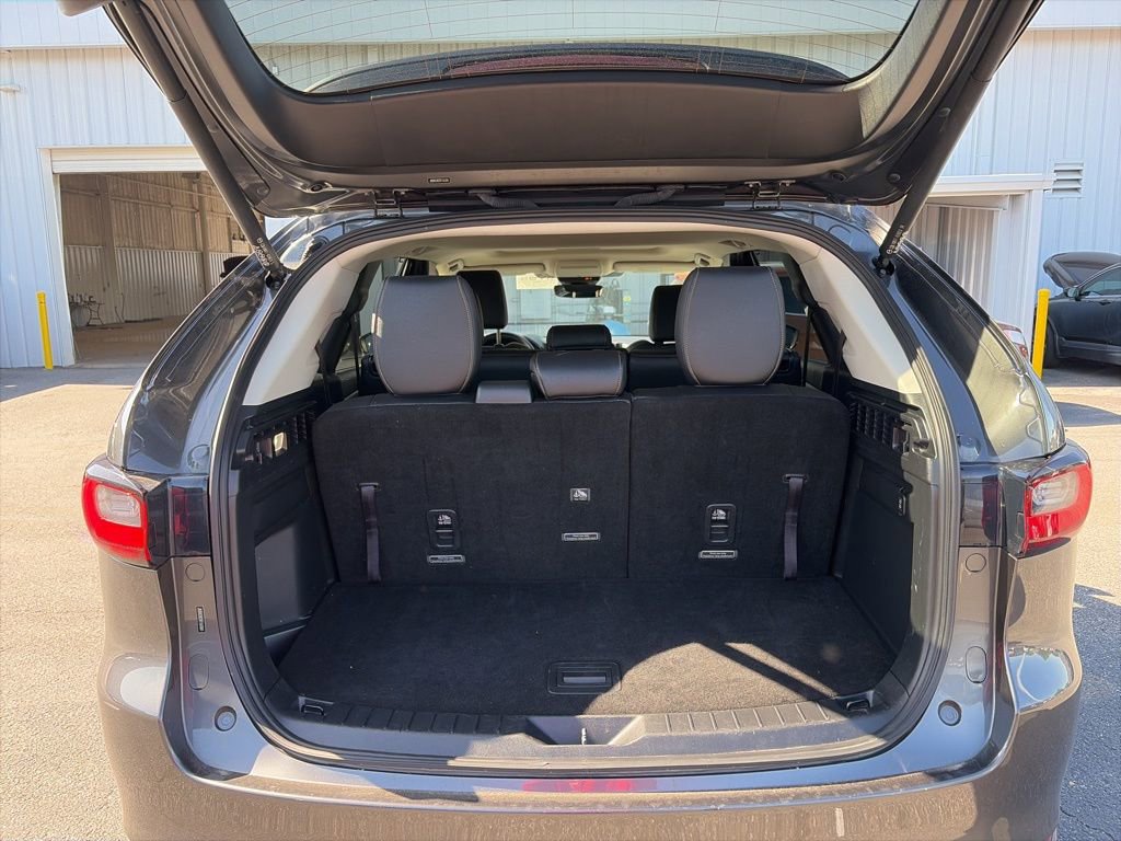 Used 2024 MAZDA CX-90 3.3 Turbo w/ Preferred Plus AWD/4WD image 8