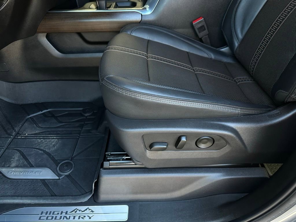 Certified 2025 Chevrolet Silverado 1500 High Country image 10