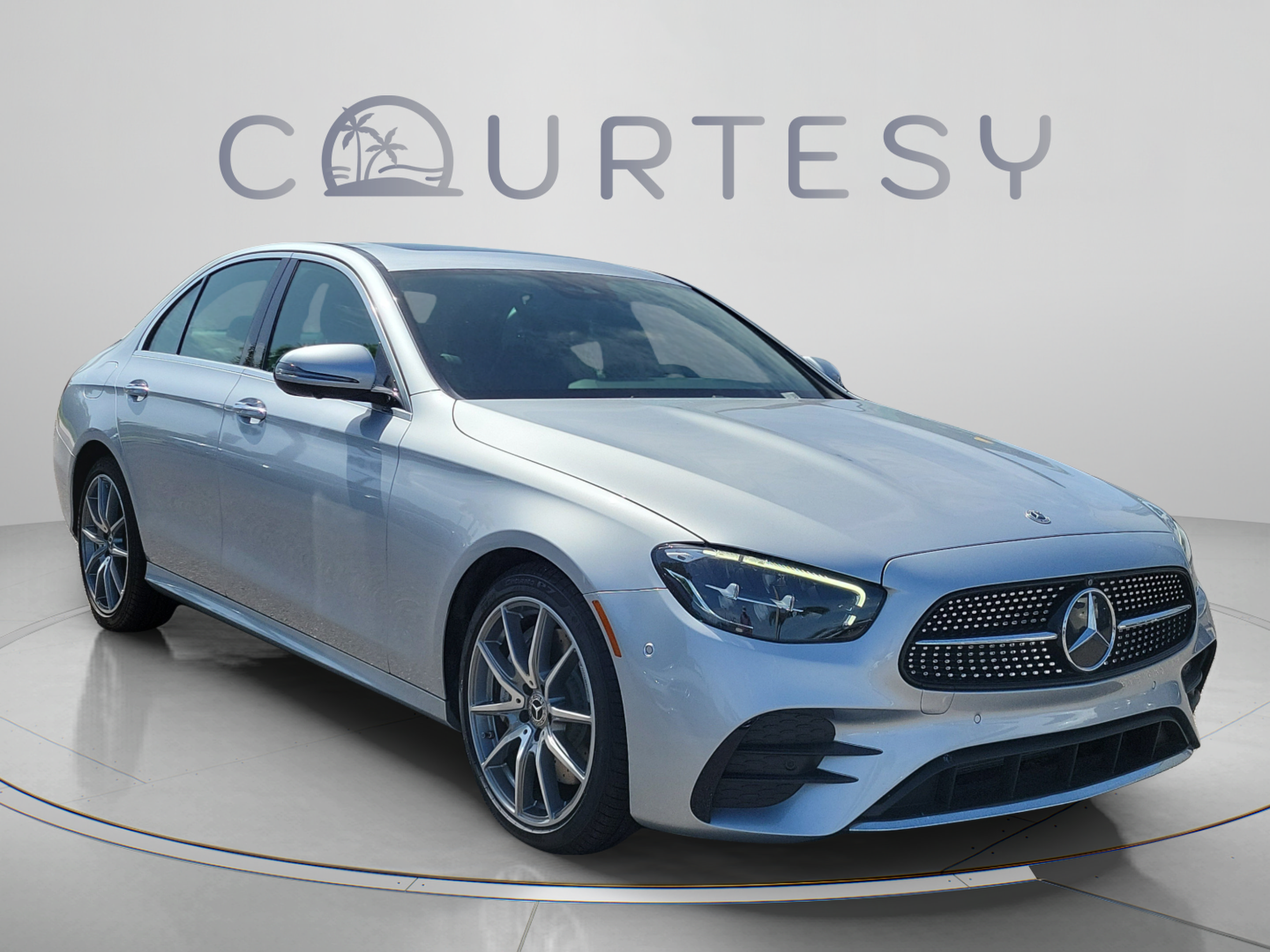 Certified 2022 Mercedes-Benz E 350 Sedan image 4