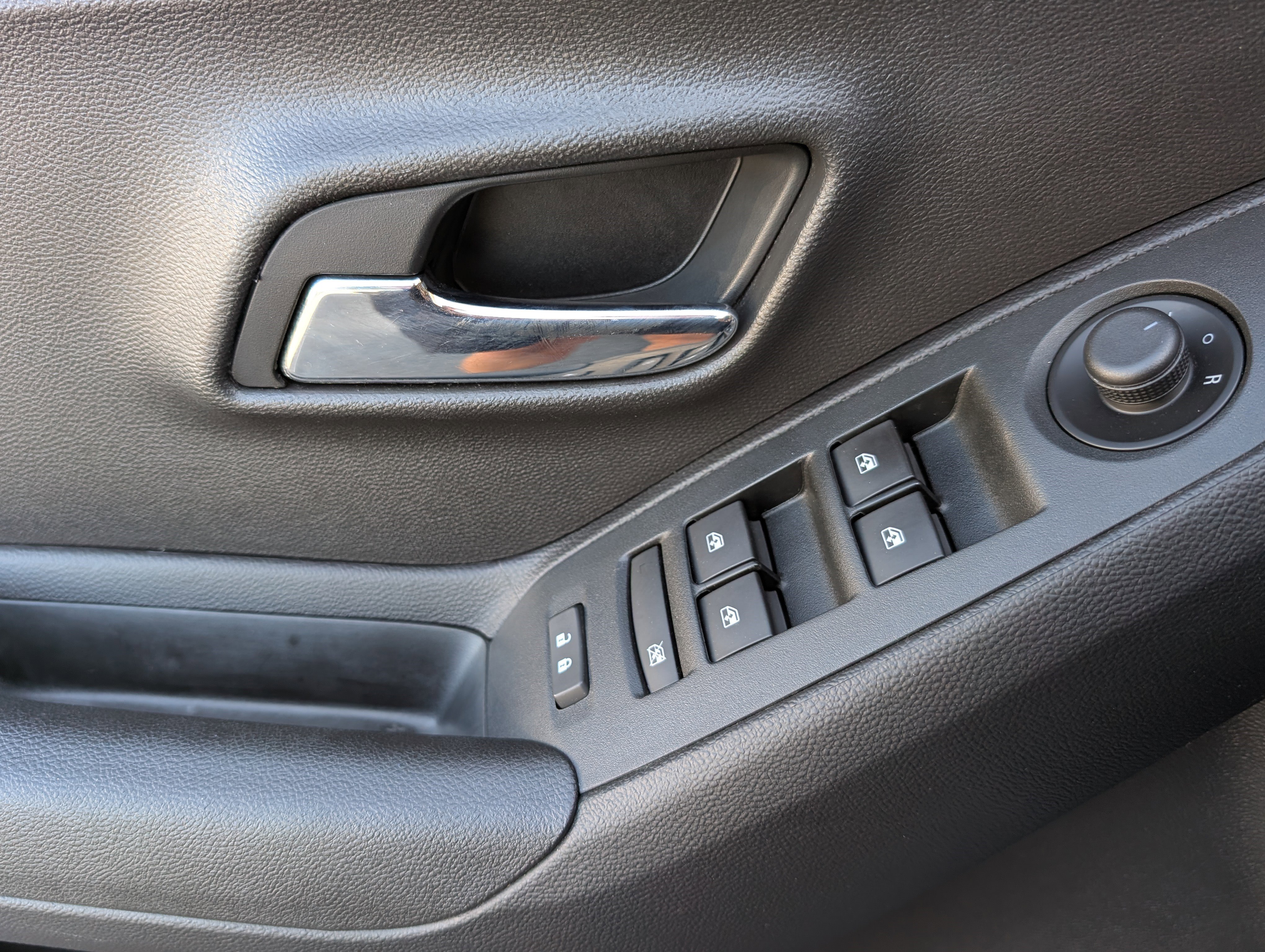 Used 2019 Chevrolet Trax LT FWD image 15