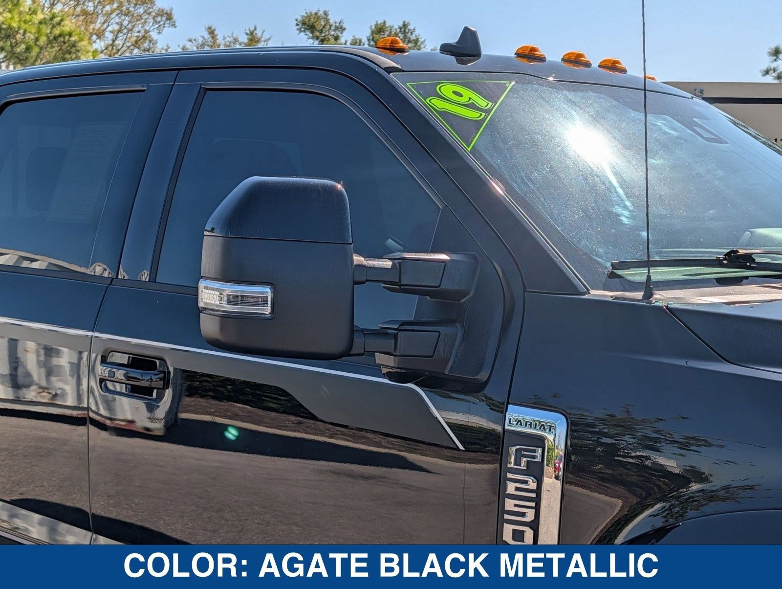 Used 2019 Ford F250 Lariat w/ Lariat Ultimate Package AWD/4WD image 10