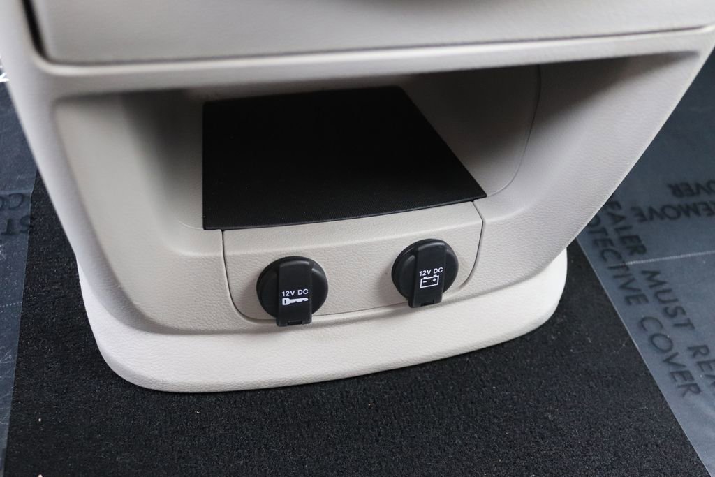 Used 2019 Dodge Grand Caravan SE image 26