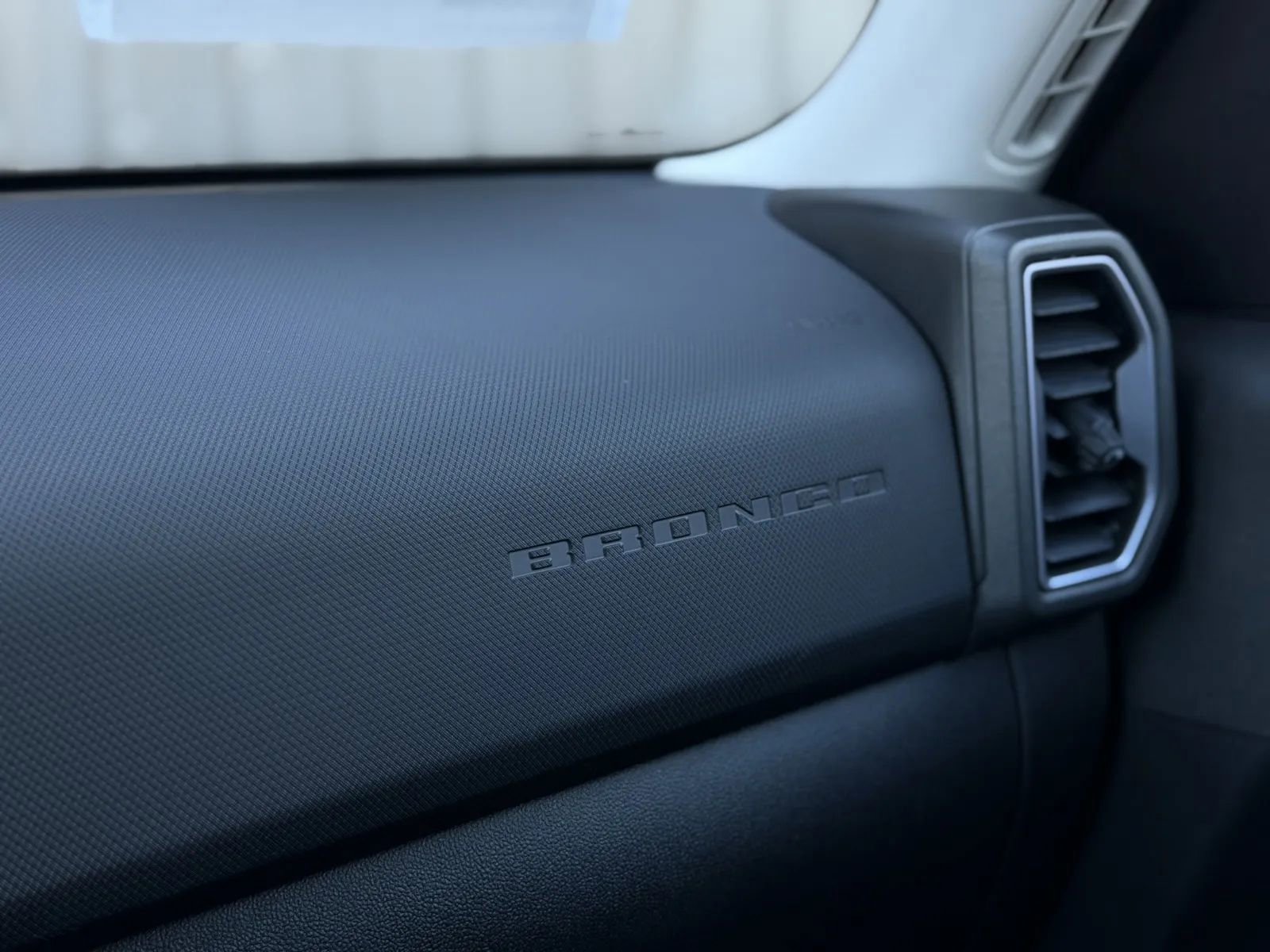 Used 2025 Ford Bronco Sport Badlands w/ Badlands Tech Package image 40