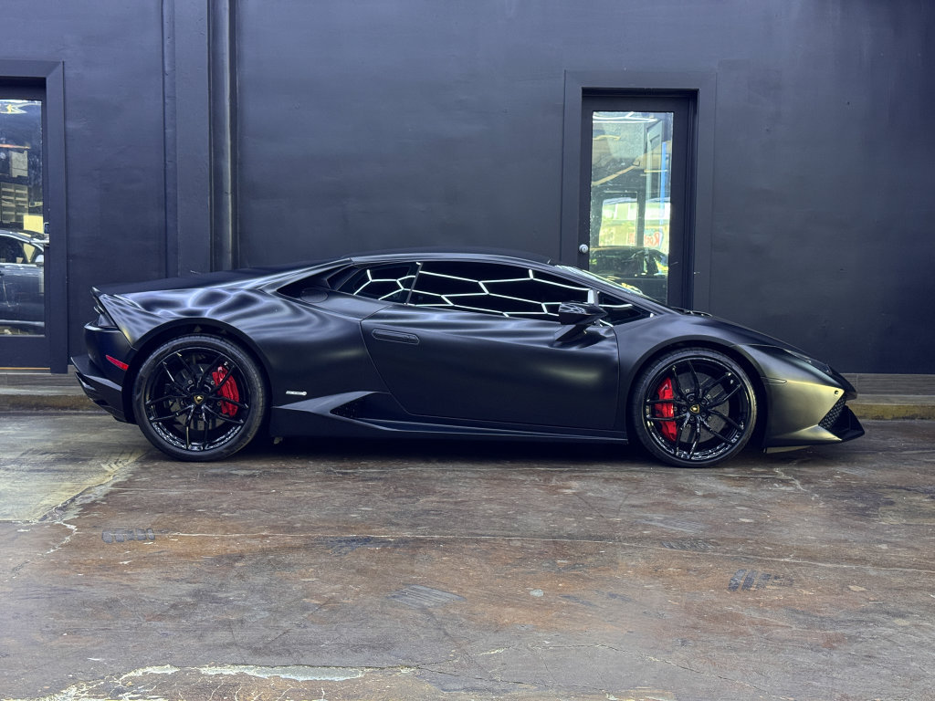 Used 2017 Lamborghini Huracan LP 610-4 AWD/4WD image 13