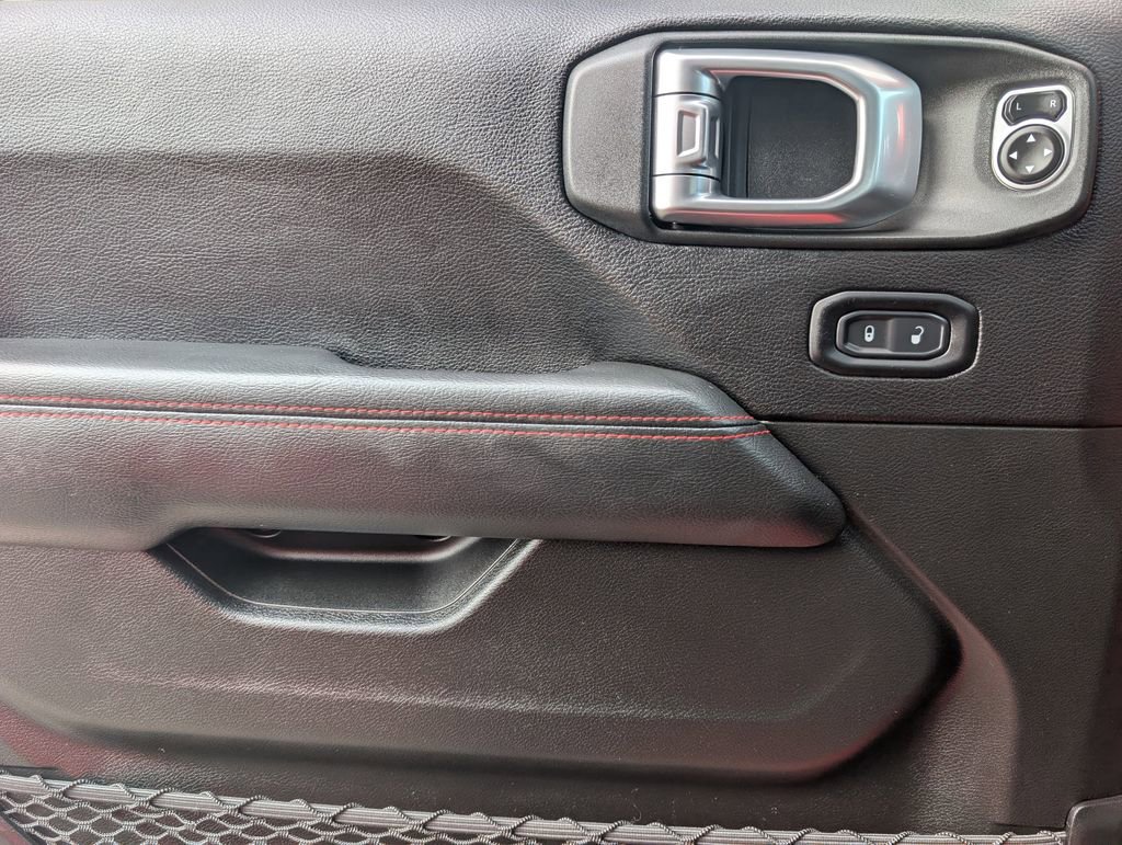 Used 2020 Jeep Gladiator Rubicon image 18
