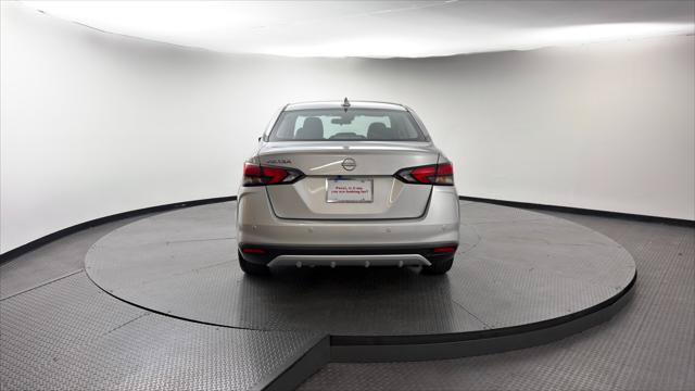 Used 2025 Nissan Versa SV FWD image 7