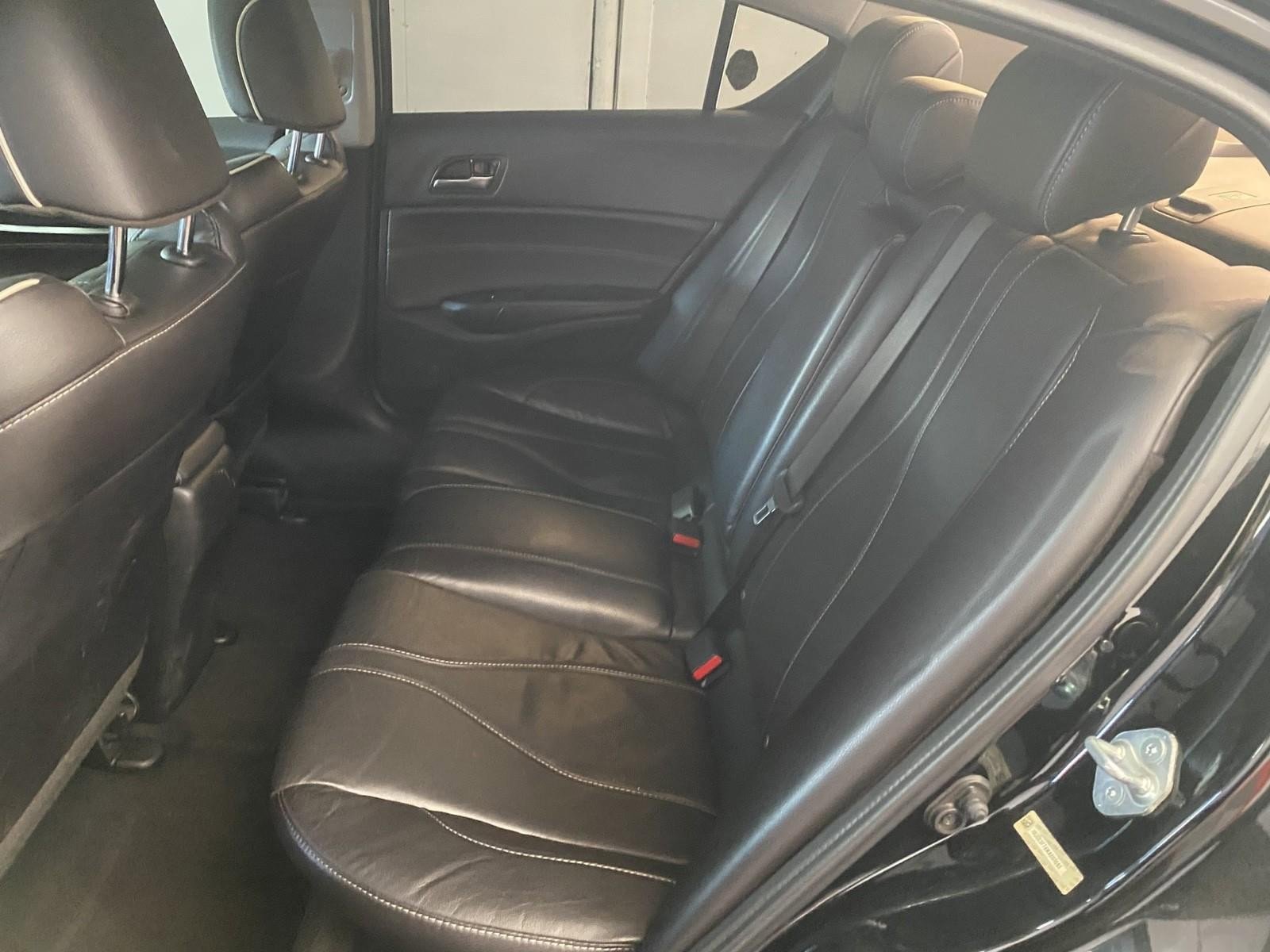 Used 2021 Acura ILX w/ Premium Package image 16