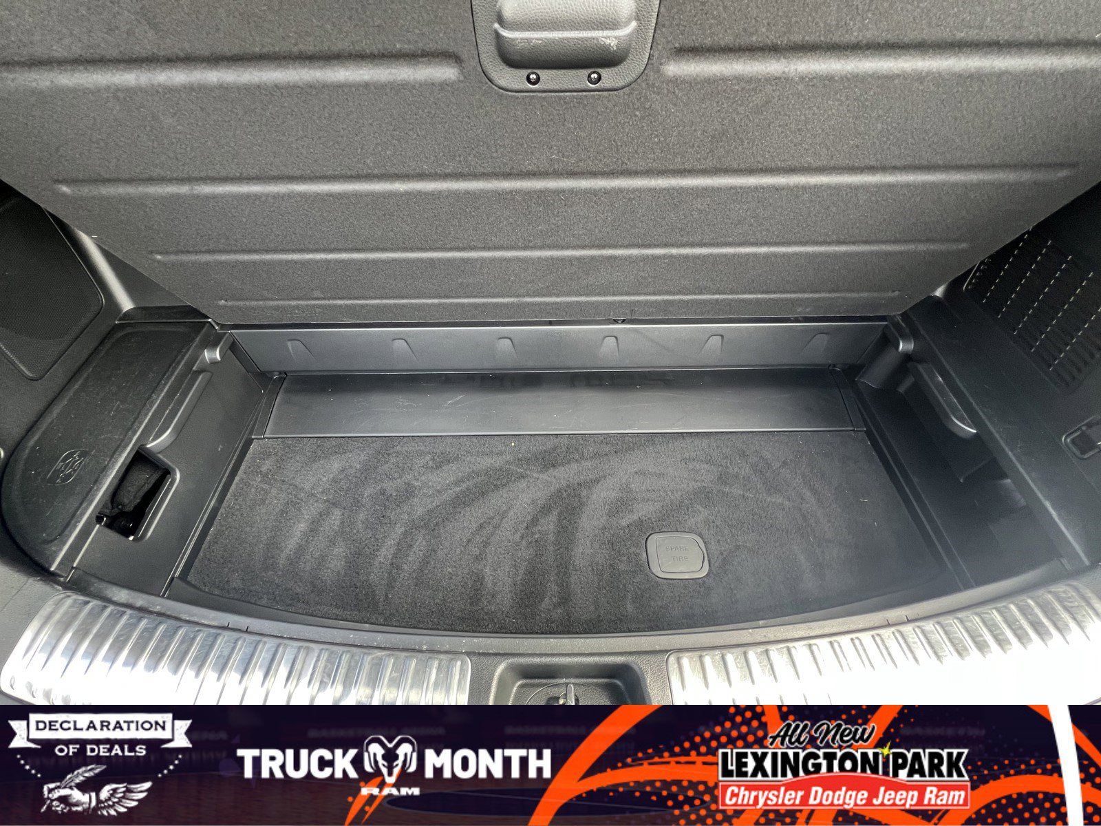 Used 2023 Kia Telluride SX Prestige X-Line image 11