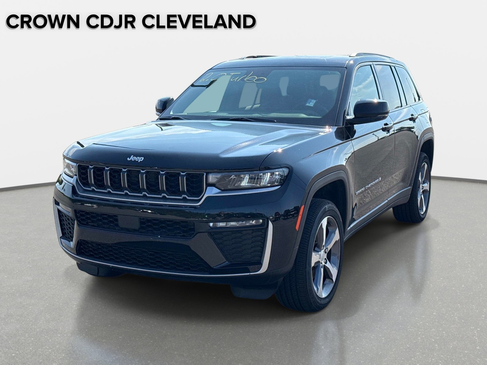 New 2026 Jeep Grand Cherokee Limited w/ Trailer Tow Package AWD/4WD image 8