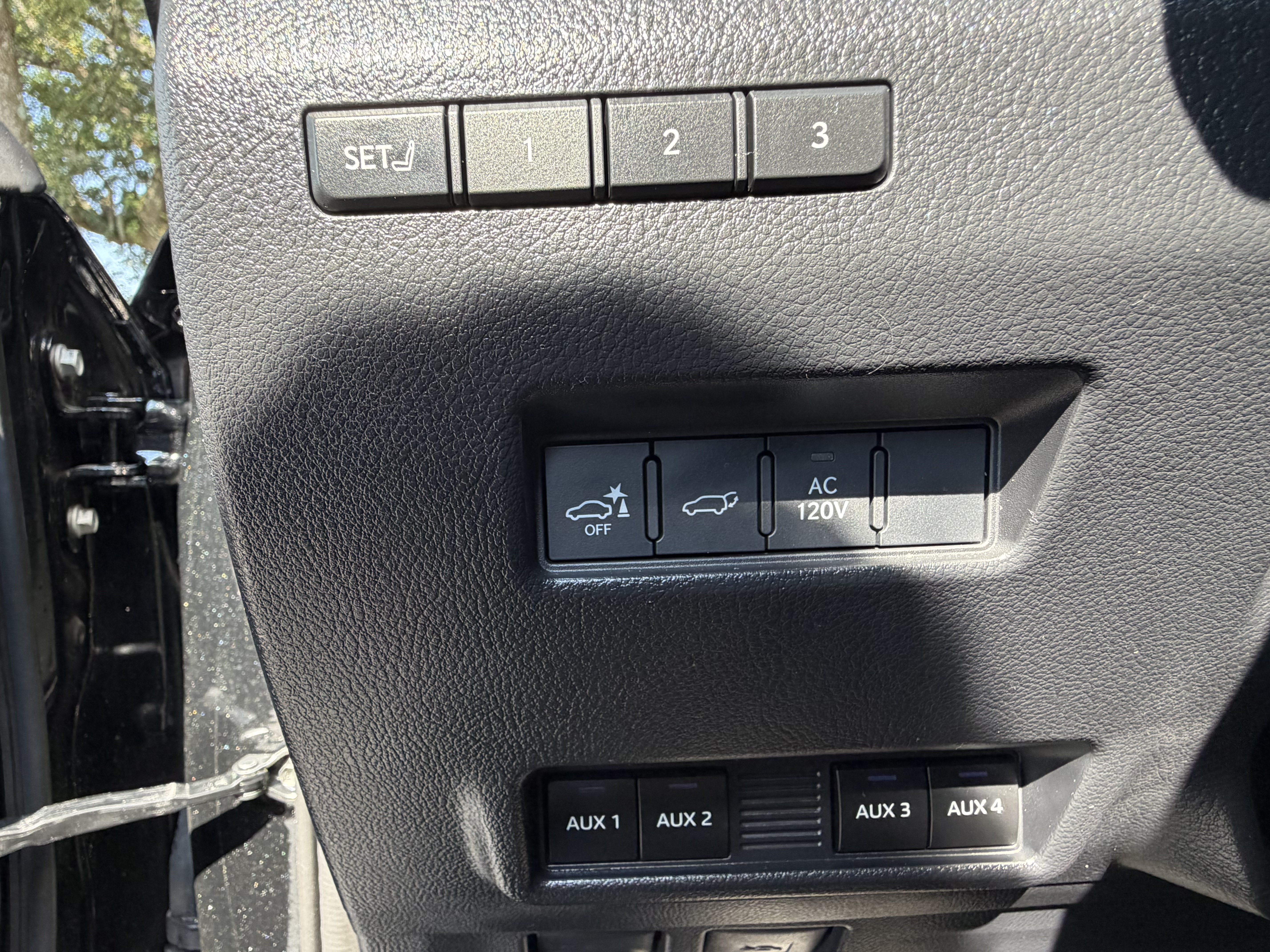 Certified 2025 Lexus GX 550 AWD/4WD image 15