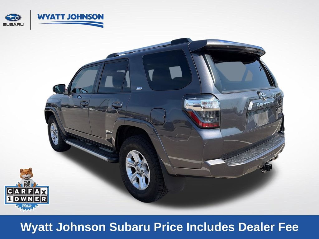 Used 2022 Toyota 4Runner SR5 Premium w/ Moonroof Package AWD/4WD image 3