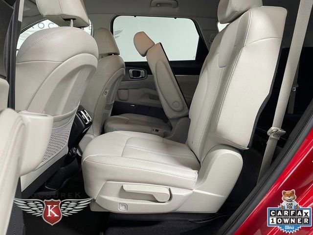 Used 2023 Kia Sorento SX Prestige image 21