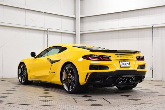 New 2025 Chevrolet Corvette Z06 w/ Stealth Interior Trim Package image 6