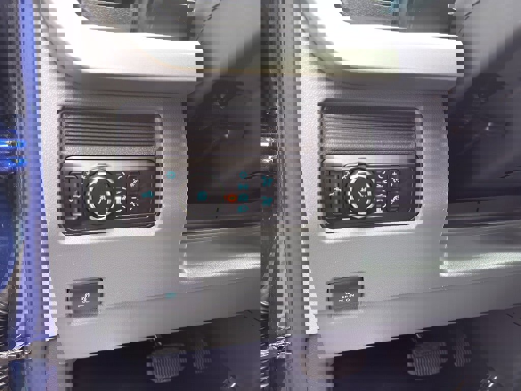 New 2026 Ford F250 XL image 17