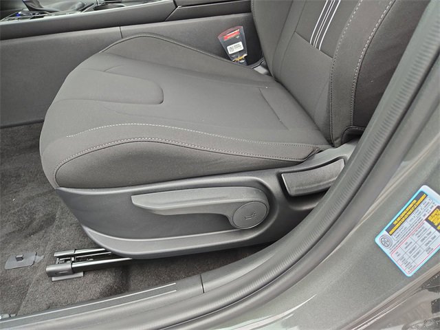 New 2025 Hyundai Elantra SEL image 26