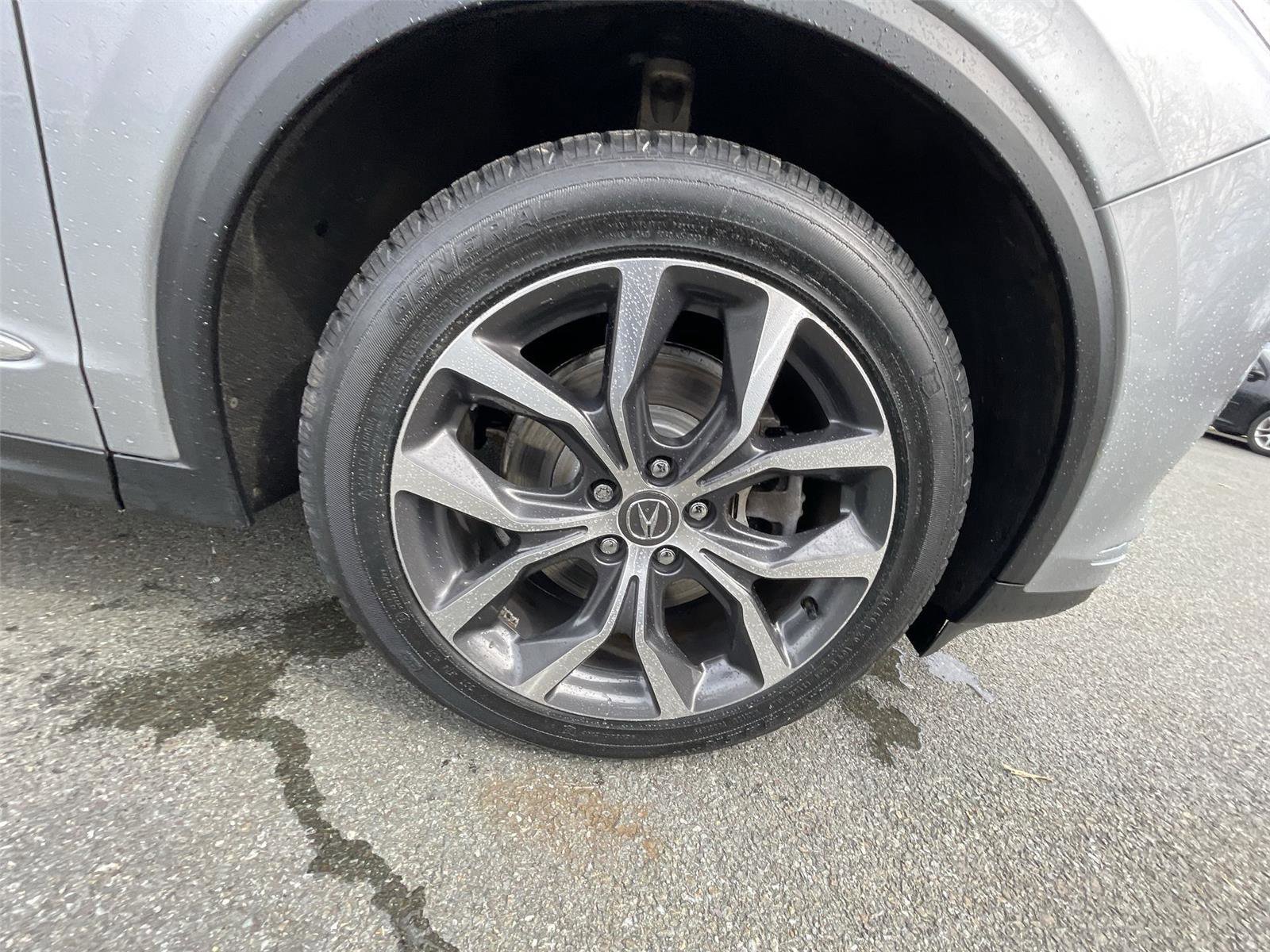 Used 2023 Acura MDX SH-AWD w/ Technology Package image 10