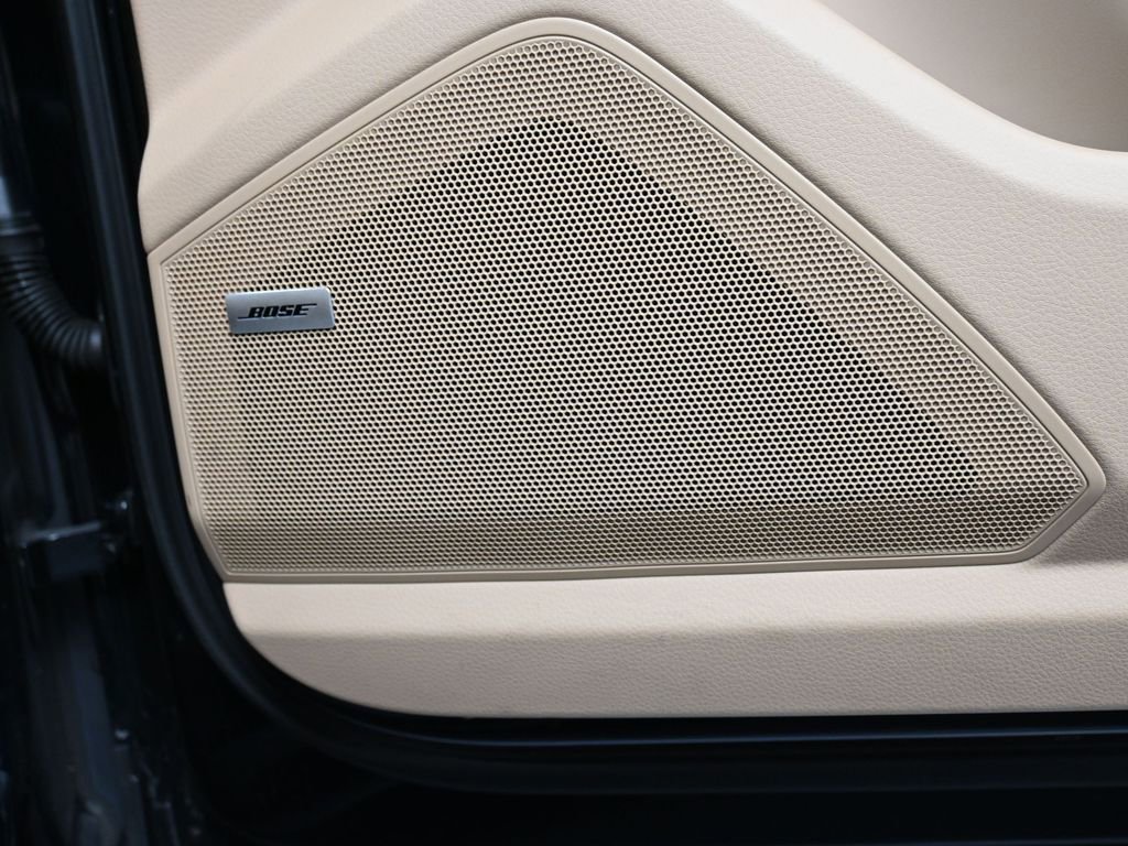 Used 2020 Porsche Cayenne AWD/4WD image 29