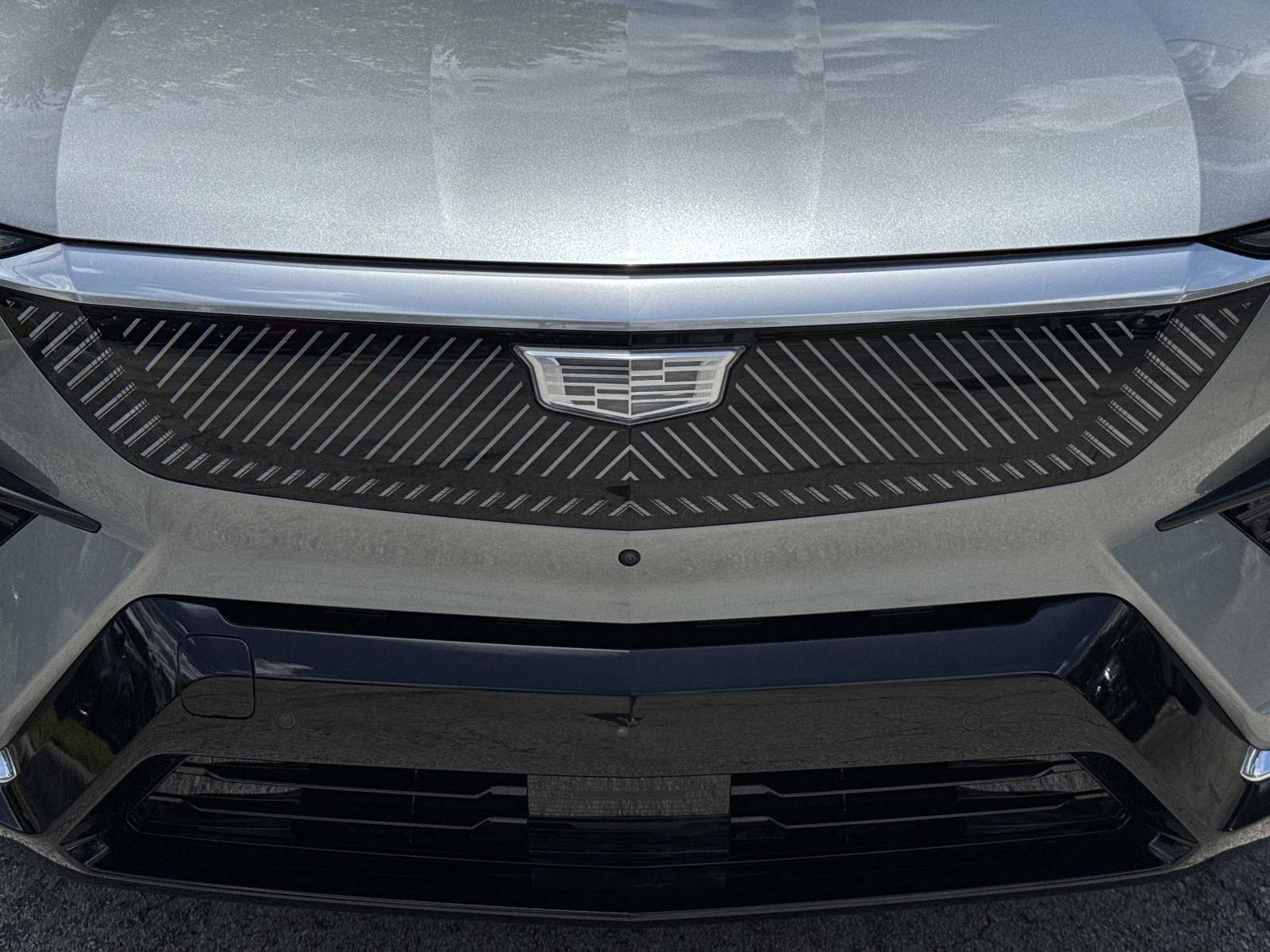 New 2026 Cadillac Optiq Luxury 1 RWD image 8