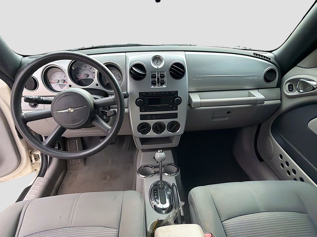 Used 2007 Chrysler PT Cruiser Convertible w/ Spring Special Group image 15
